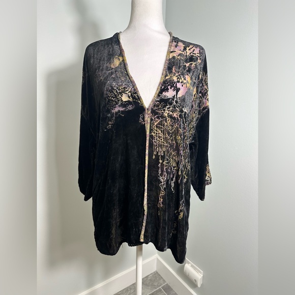 Citron Jackets & Blazers - CITRON Silk Rayon Blend Burnout Velvet Kimono Topper Cardi Size XS